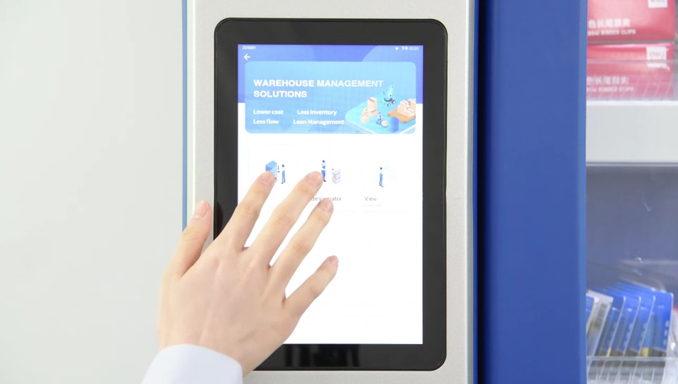 Smart vending system touchscreen interface